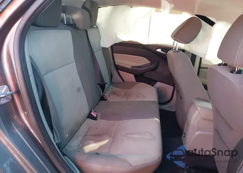 2014 Ford Focus Se from USA, damaged, VIN 1FADP3F2XEL262823